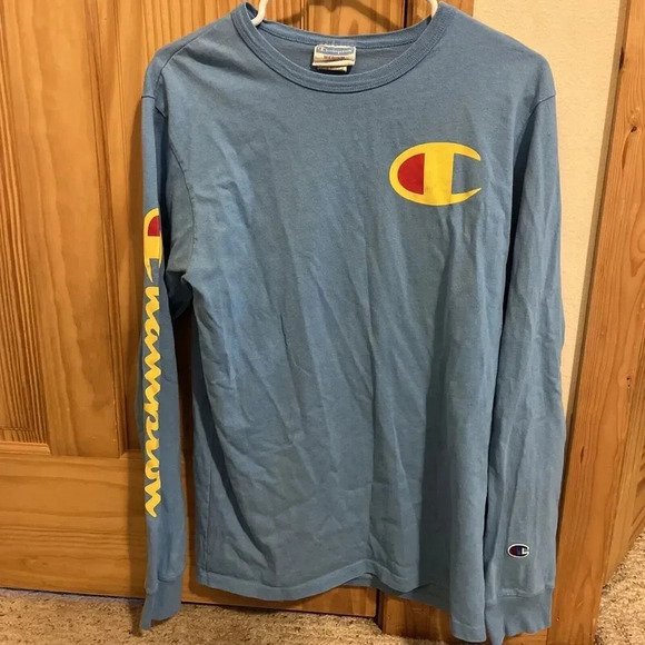 Champion Adult Medium Light Blue Branded Long Sleeve Shirt Style GT47 R6X - Picture 1 of 7